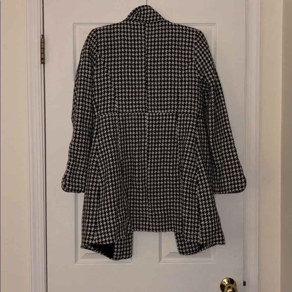 Bitten by Sarah Jessica Parker Trench Coat - Picture 3 of 5